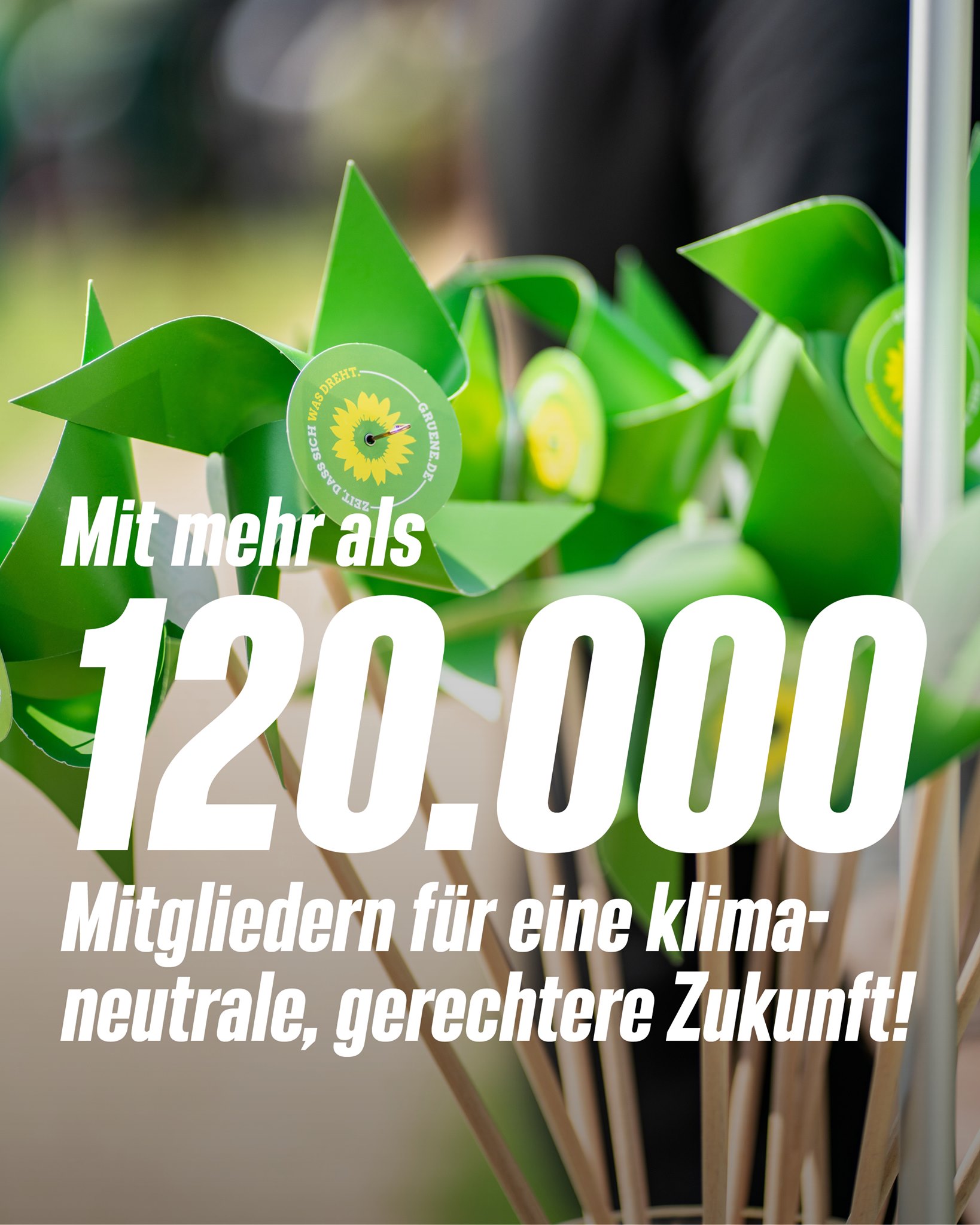 120000 Mitglieder